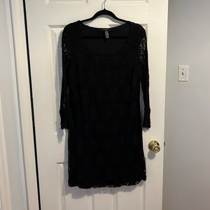 Black Lacing Dress